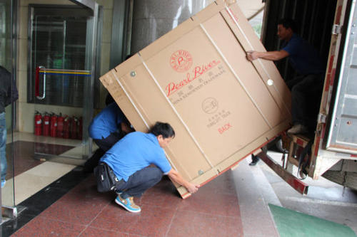 安定钢琴贵重工艺品无忧运